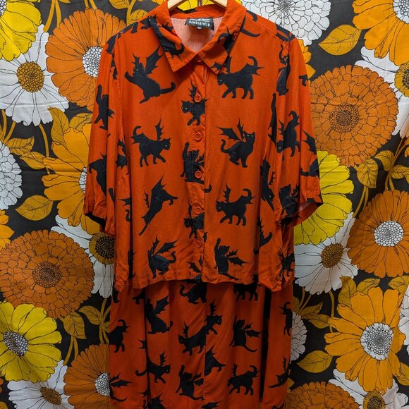 Modcloth x Dangerfield Cat Bat Halloween Top Size 22 *SHIRT ONLY* - Picture 1 of 3